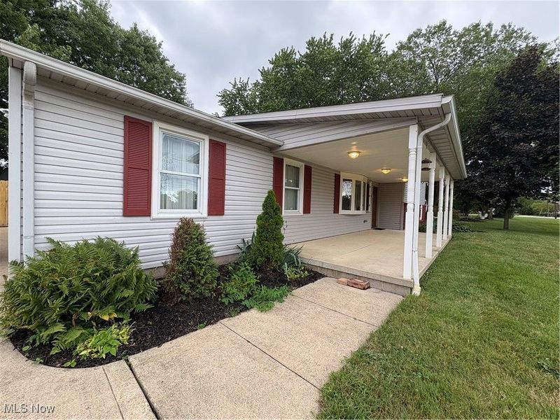 110 Habant Drive, Amherst, OH 44001 Photo 3