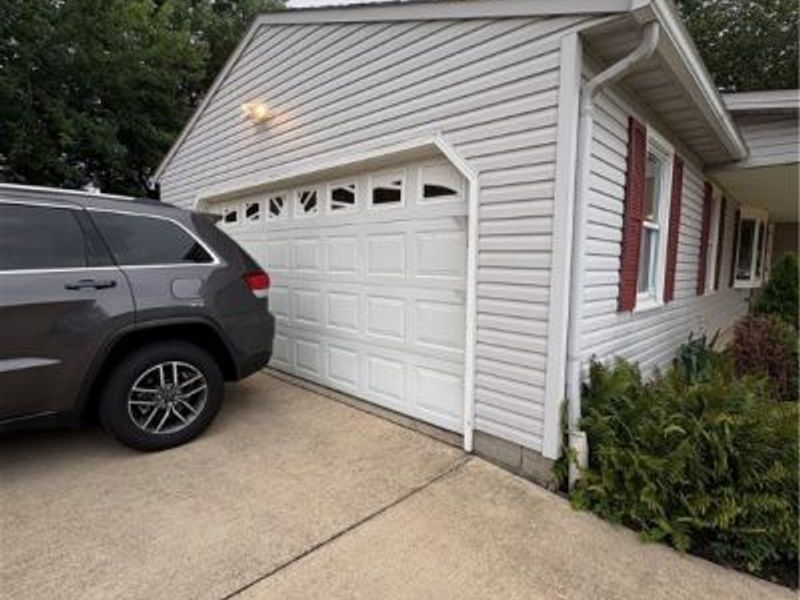 110 Habant Drive, Amherst, OH 44001 Photo 6