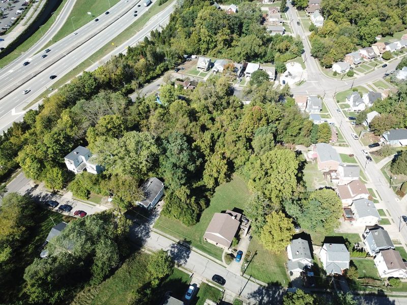 1 Baum & Burnet, Woodlawn, KY 41071 Photo 4