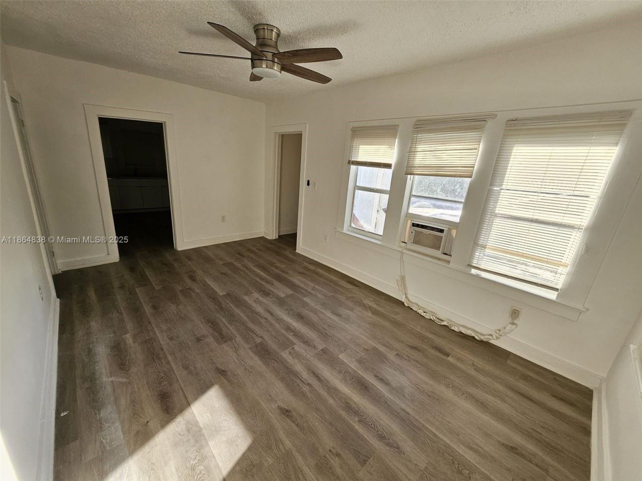 1924 SW 9th St, Miami, FL 33135 Photo