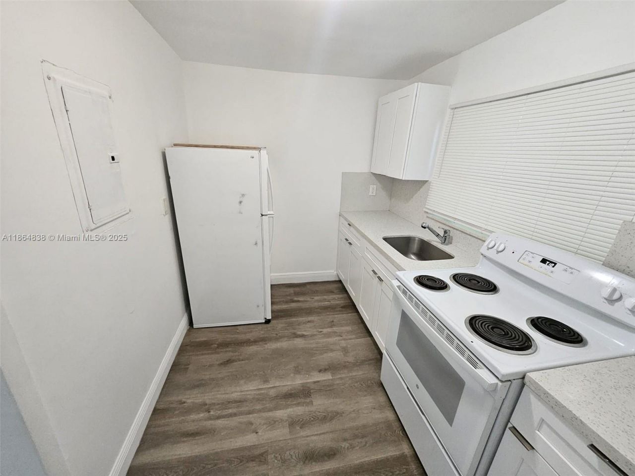 1924 SW 9th St, Miami, FL 33135 Photo