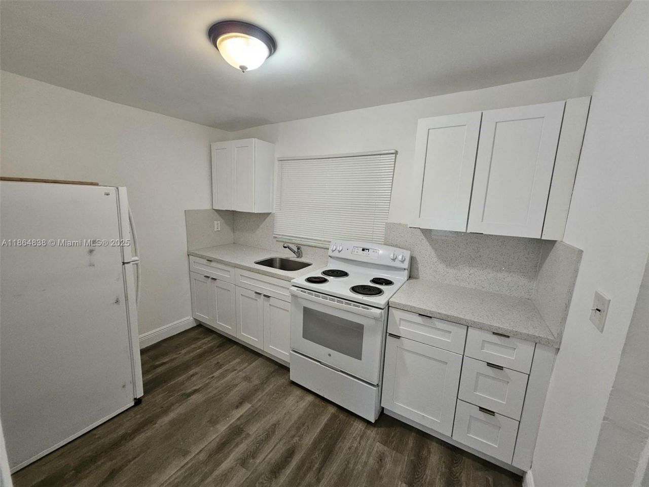 1924 SW 9th St, Miami, FL 33135 Photo