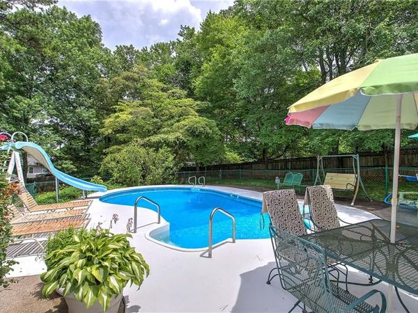 4398 Windchime Way NW, Kennesaw, GA 30152