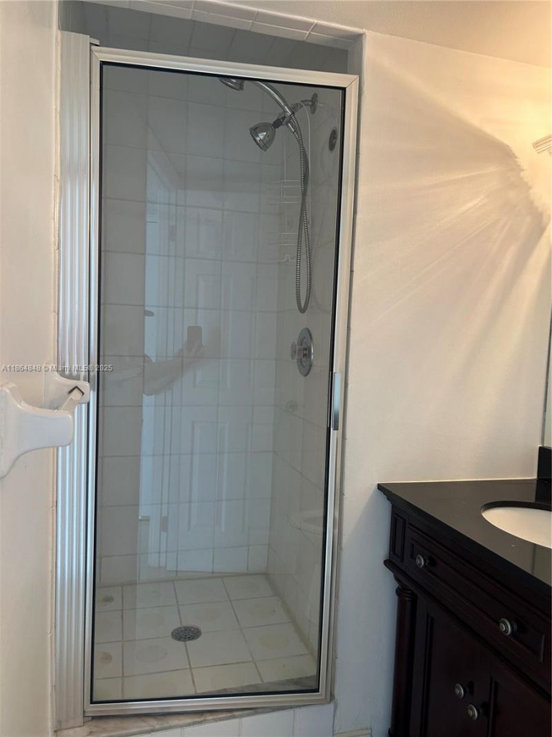 3800 S Ocean Dr, Unit 1823, Hollywood, FL 33019 Photo