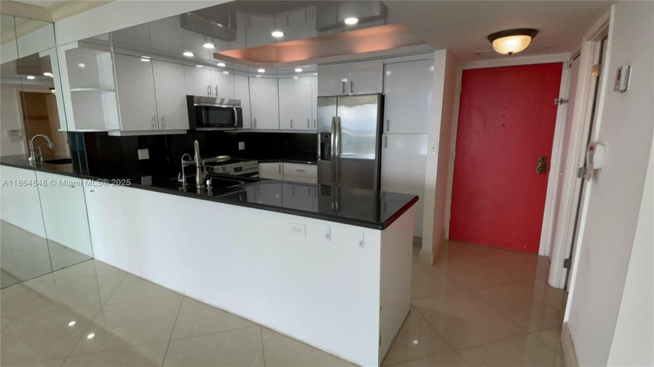 3800 S Ocean Dr, Unit 1823, Hollywood, FL 33019 Photo