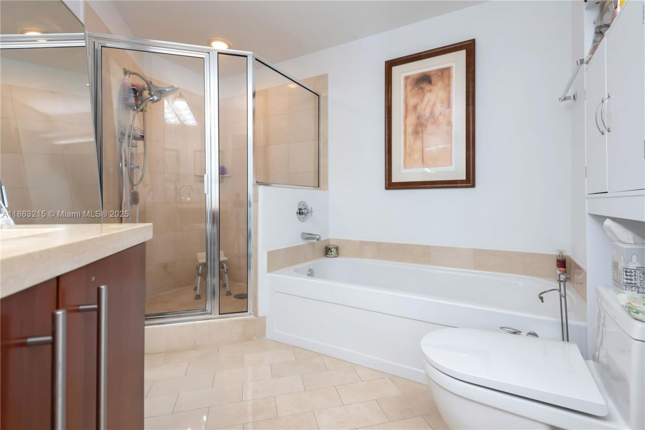 1111 SW 1st Ave, Unit 3125-N, Miami, FL 33130 Photo