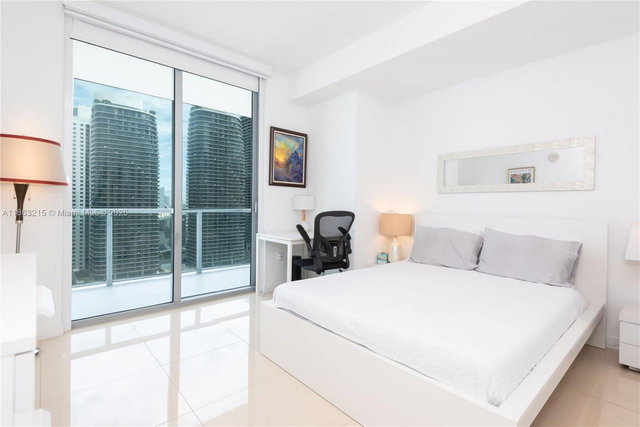 1111 SW 1st Ave, Unit 3125-N, Miami, FL 33130 Photo