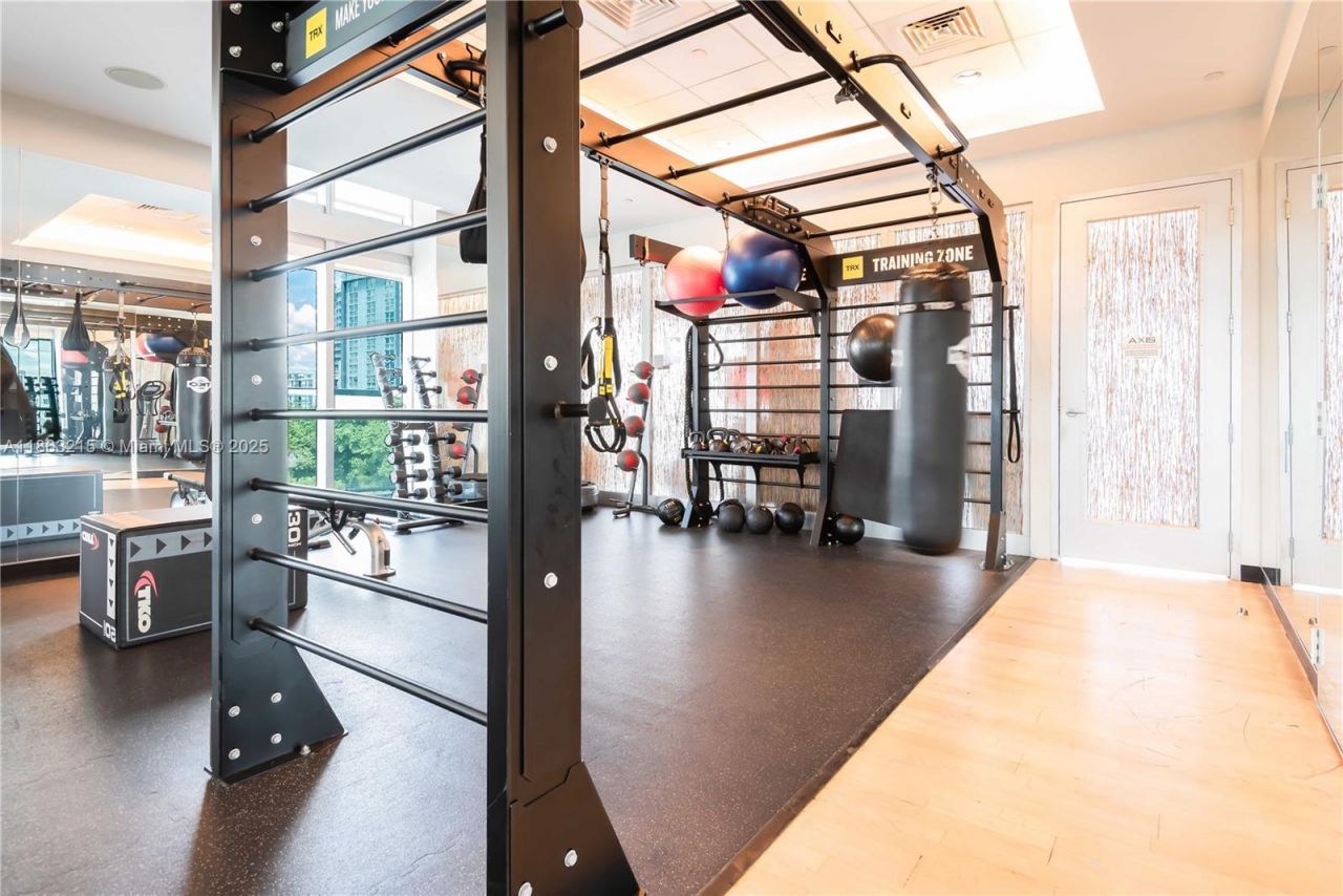 1111 SW 1st Ave, Unit 3125-N, Miami, FL 33130 Photo