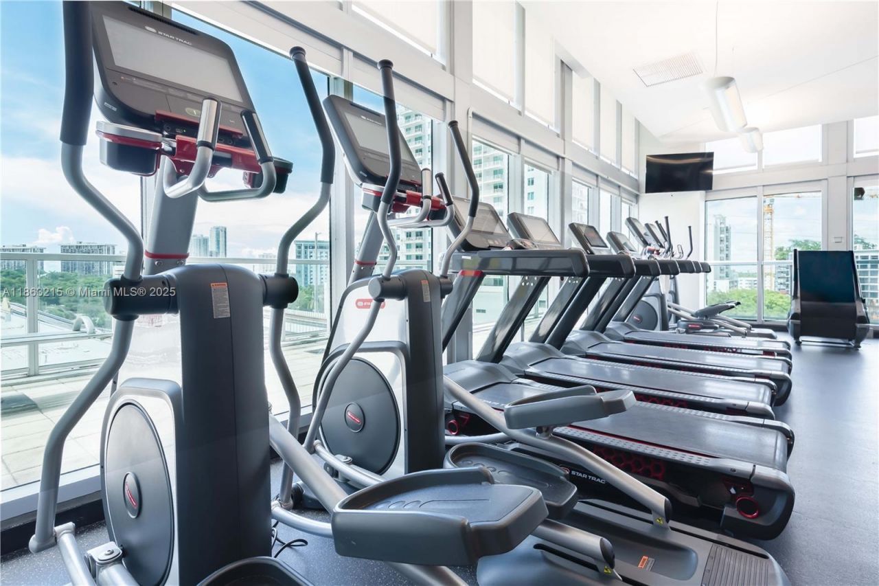 1111 SW 1st Ave, Unit 3125-N, Miami, FL 33130 Photo