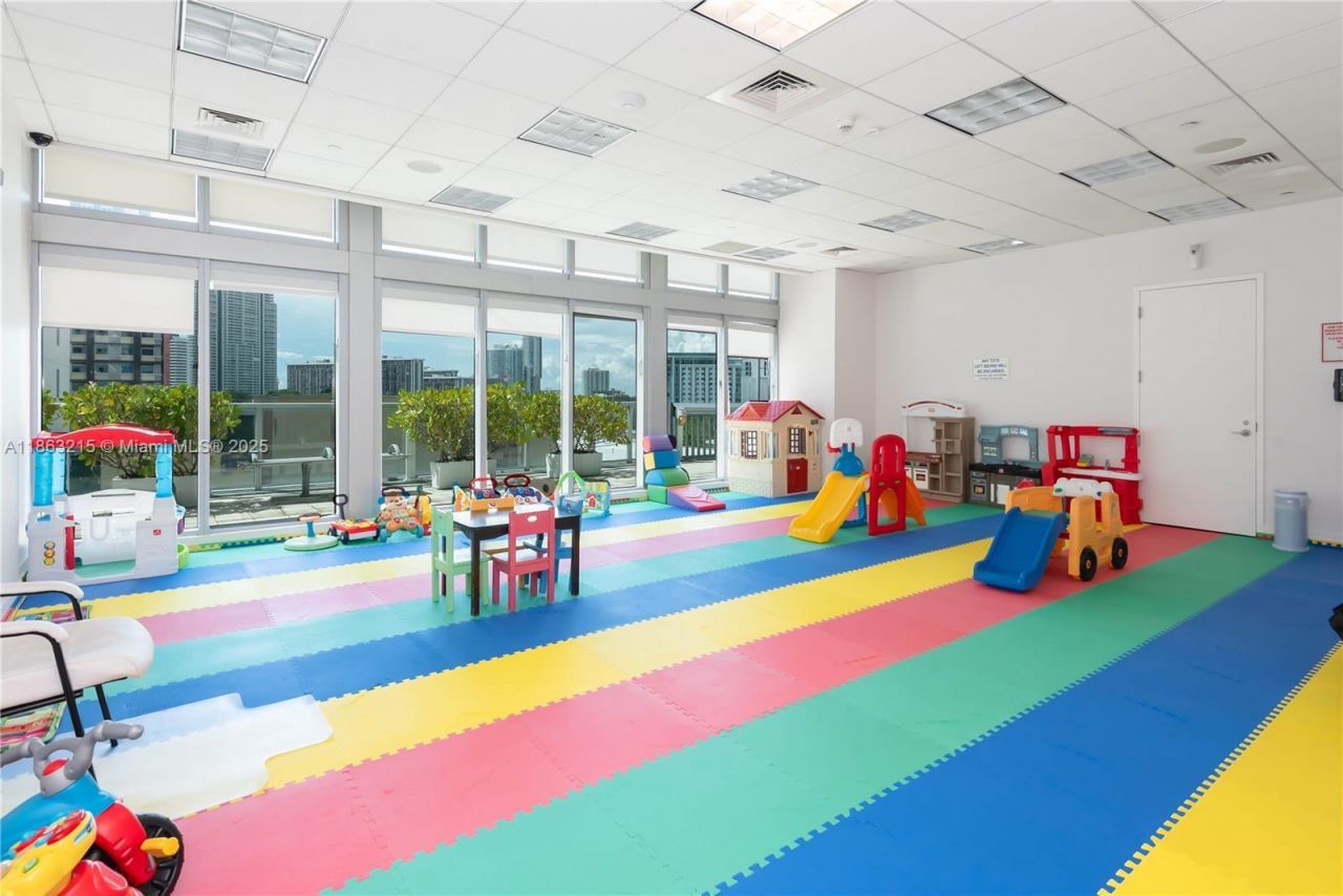 1111 SW 1st Ave, Unit 3125-N, Miami, FL 33130 Photo