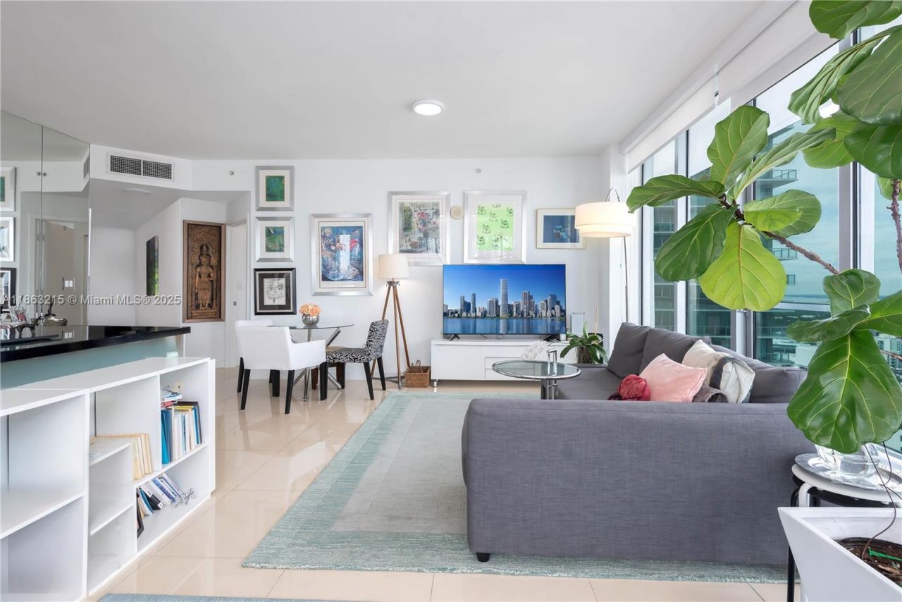 1111 SW 1st Ave, Unit 3125-N, Miami, FL 33130 Photo