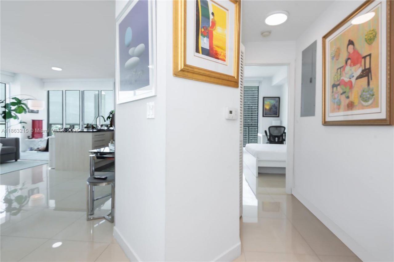 1111 SW 1st Ave, Unit 3125-N, Miami, FL 33130 Photo