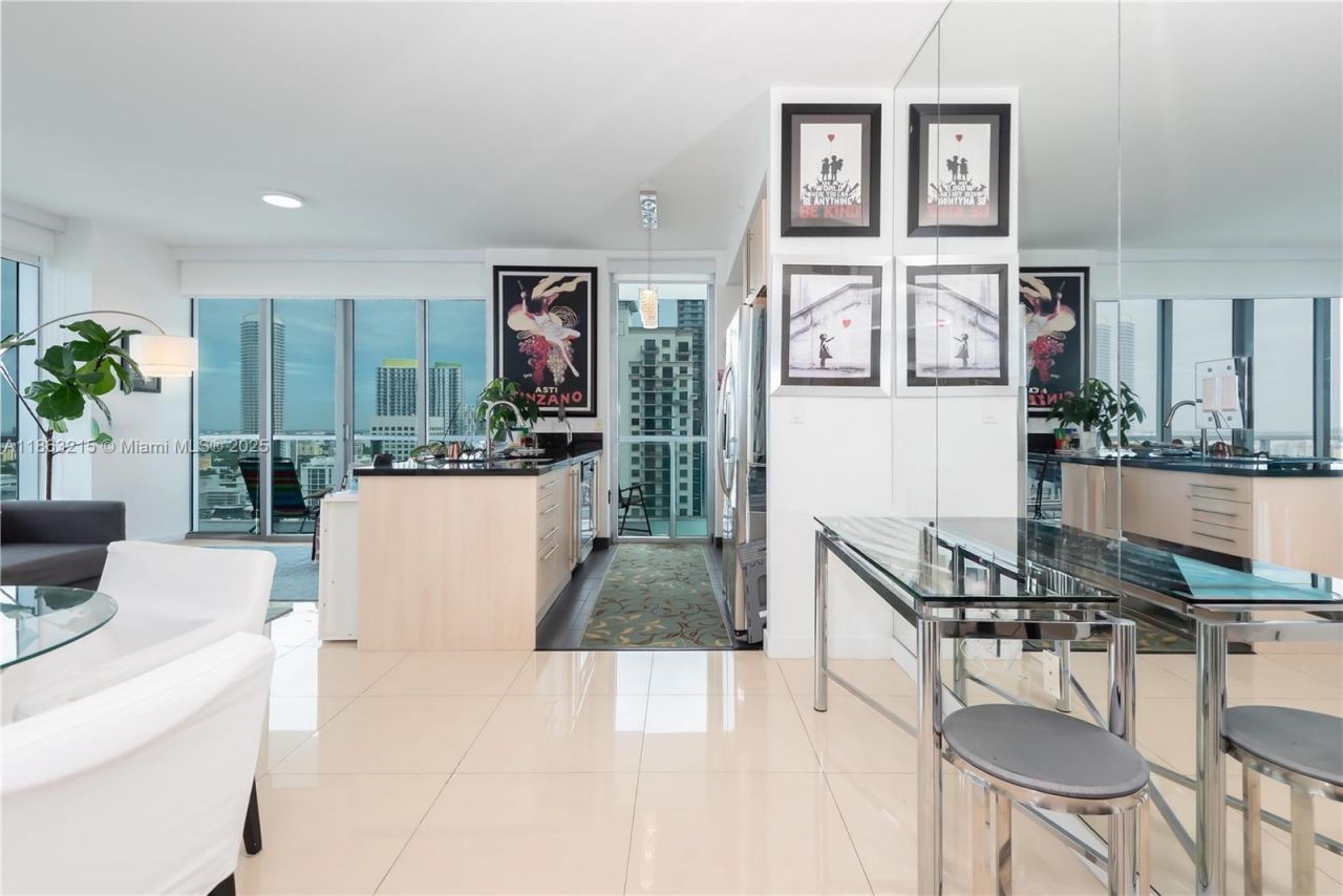 1111 SW 1st Ave, Unit 3125-N, Miami, FL 33130 Photo