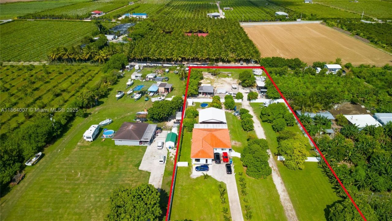 36520 SW 214th Ave, Homestead, FL 33034 Photo