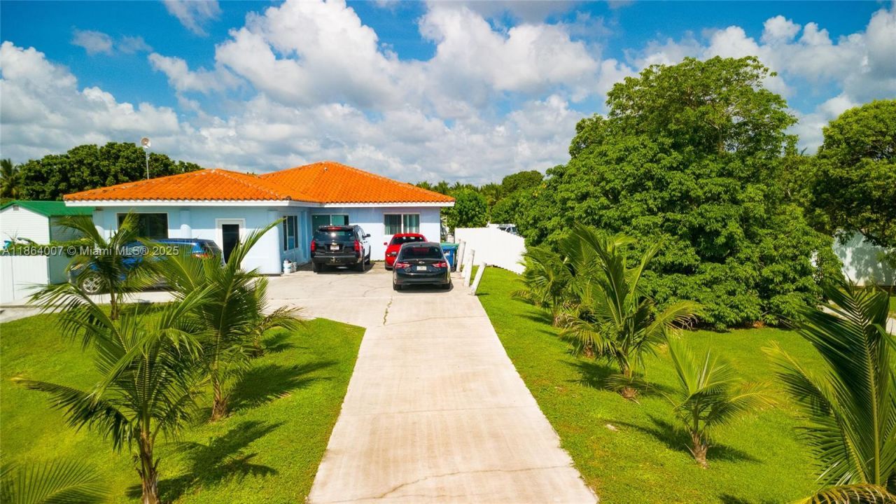 36520 SW 214th Ave, Homestead, FL 33034 Photo