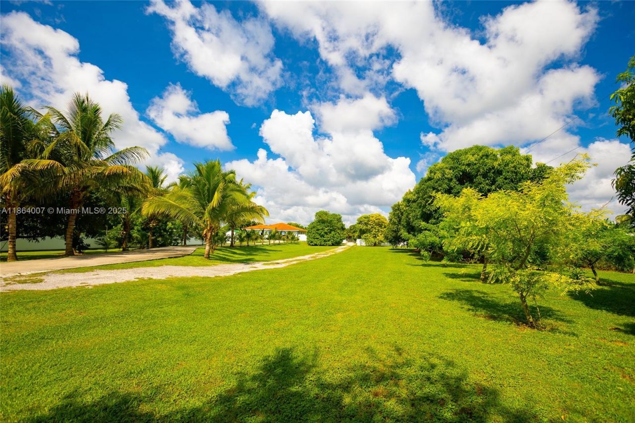 36520 SW 214th Ave, Homestead, FL 33034 Photo