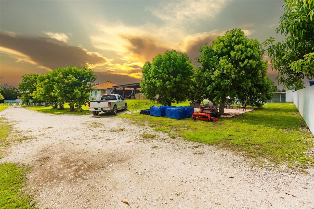 36520 SW 214th Ave, Homestead, FL 33034 Photo