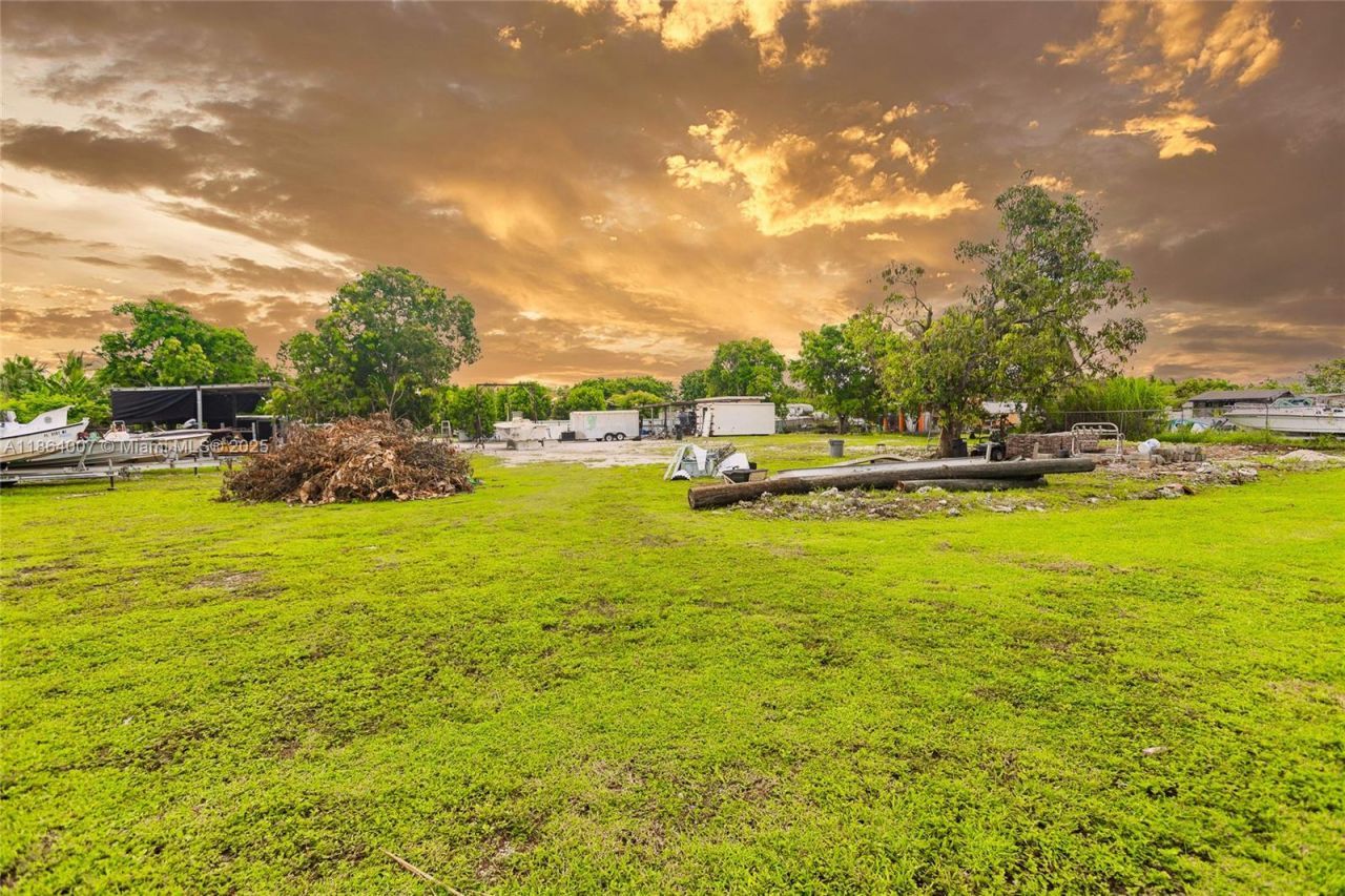 36520 SW 214th Ave, Homestead, FL 33034 Photo