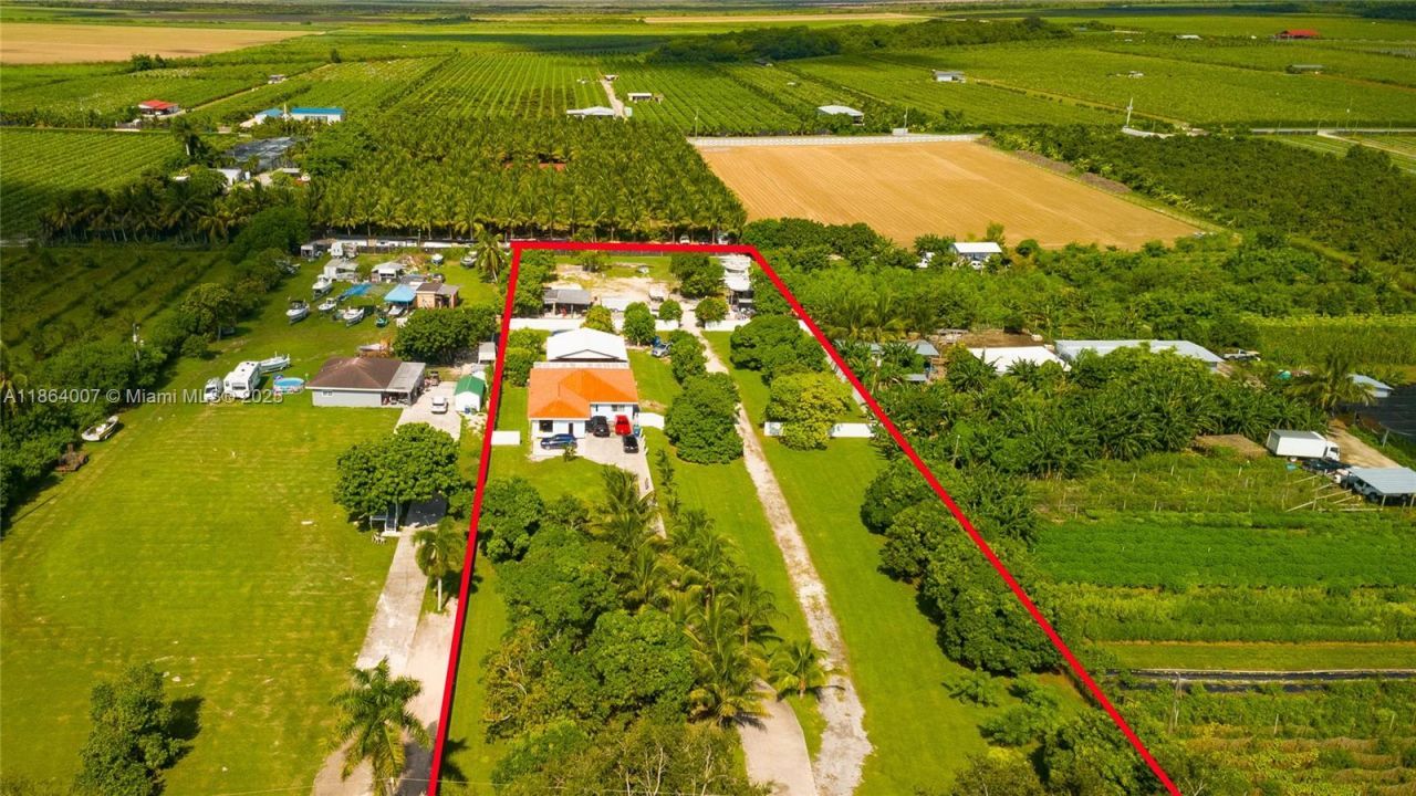 36520 SW 214th Ave, Homestead, FL 33034 Photo