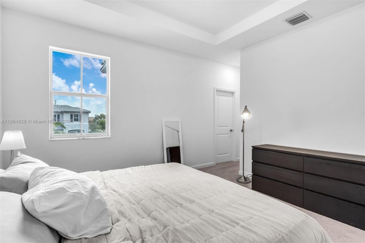 11927 NW 46th St, Coral Springs, FL 33076 Photo