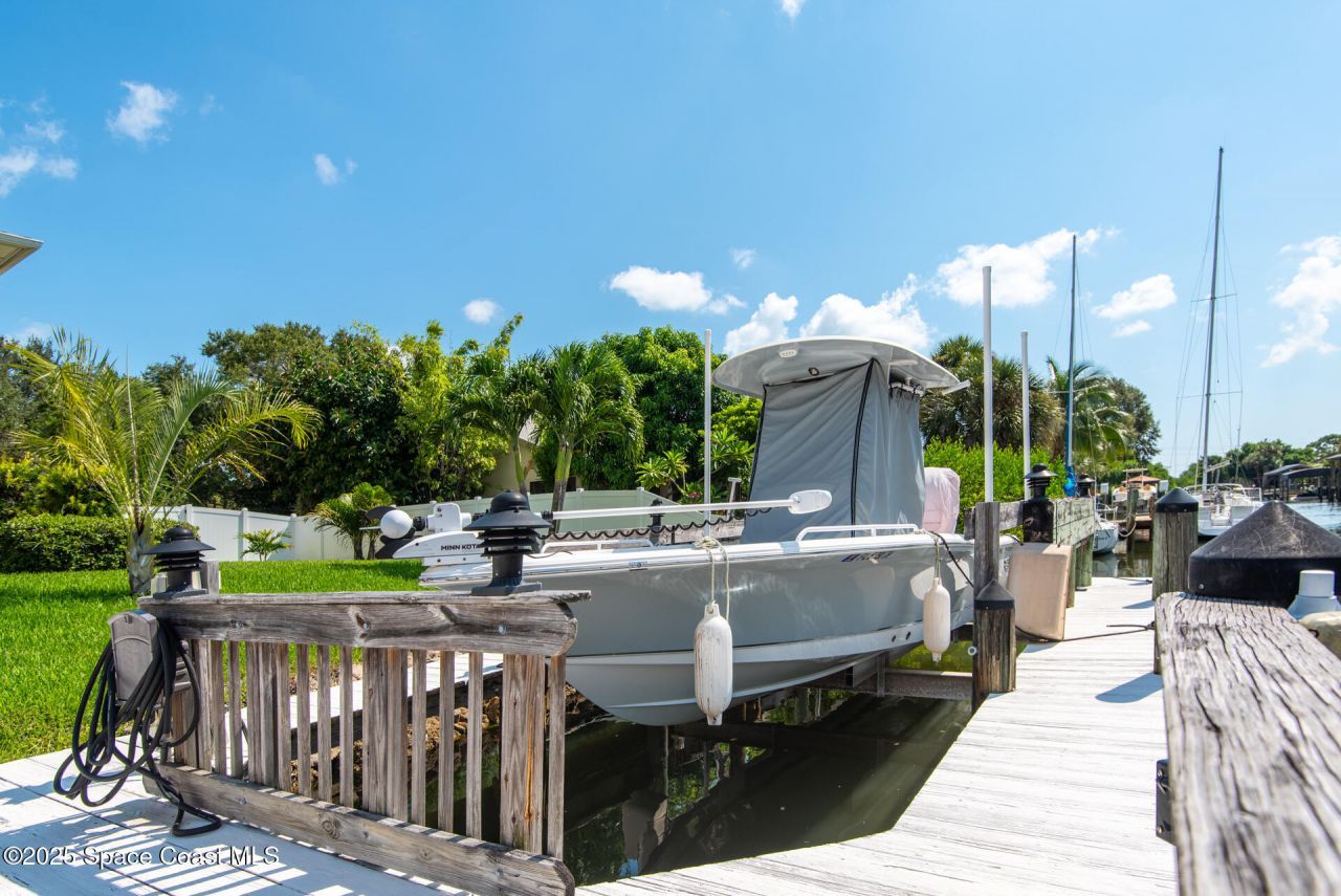 138 Windward Way, Indian Harbor Beach, FL 32937 Photo