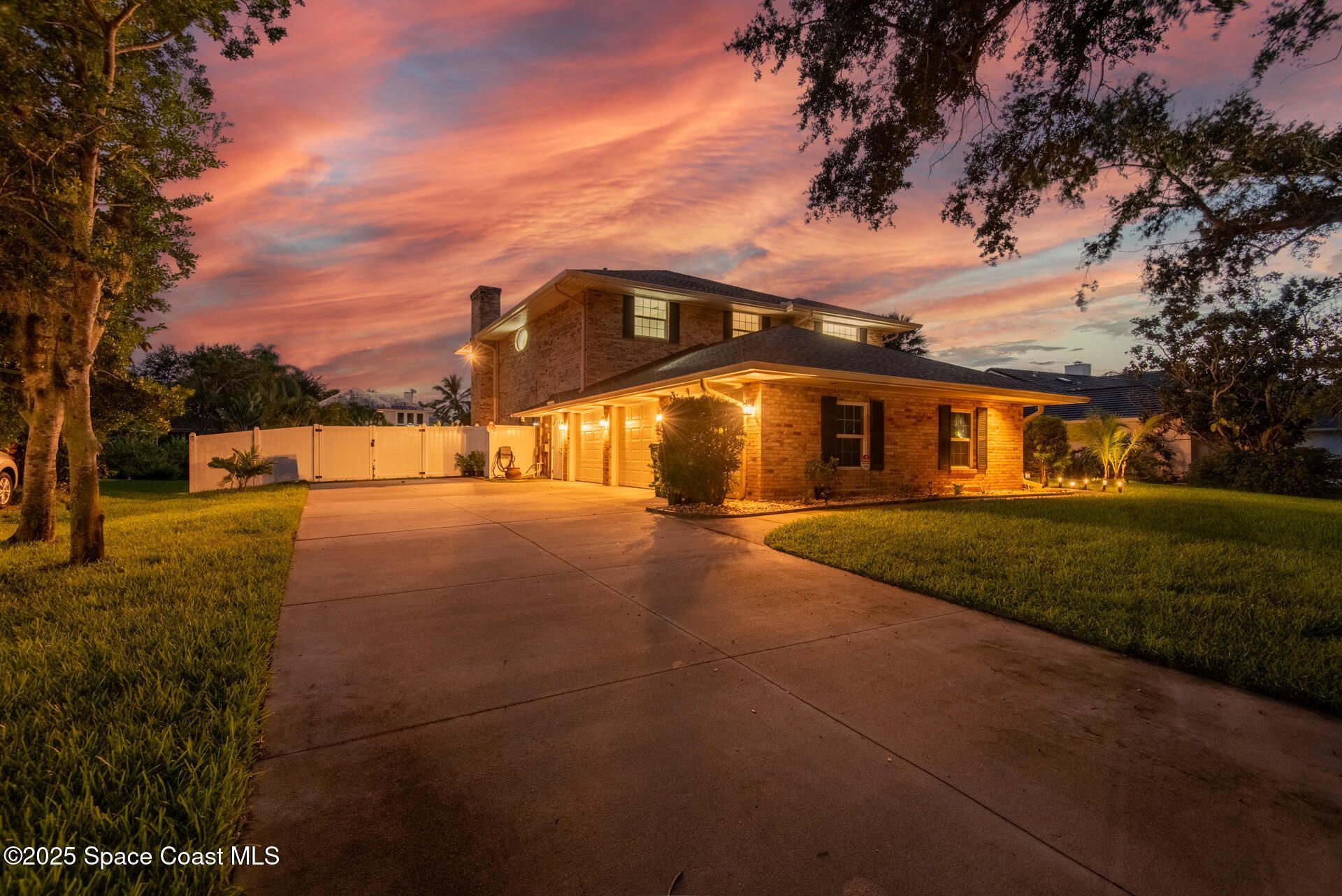 138 Windward Way, Indian Harbor Beach, FL 32937 Photo