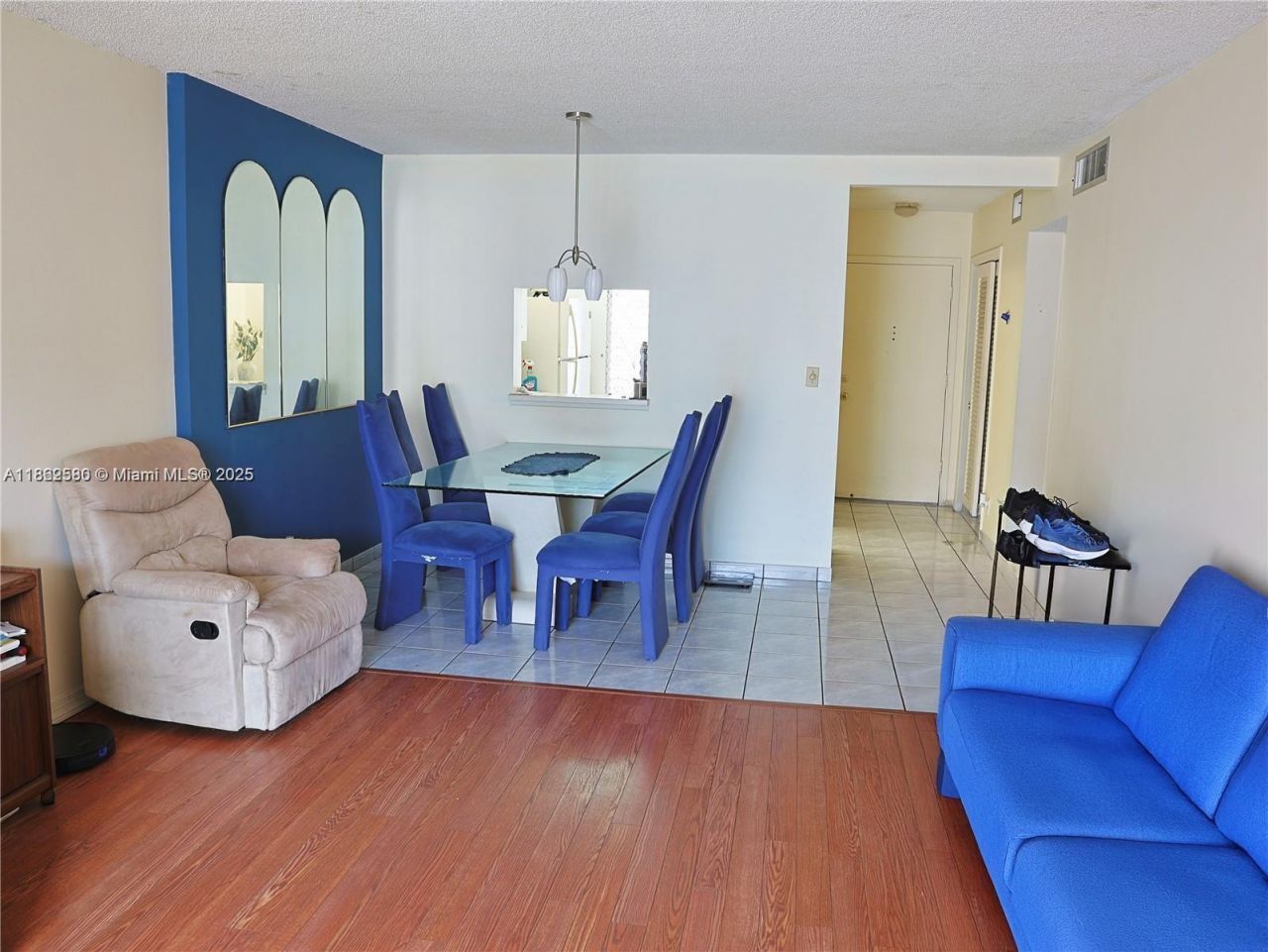 319 NE 14th Ave, Unit 505, Hallandale Beach, FL 33009 Photo