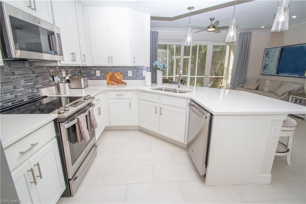 232 Indies Dr E, Unit 101, Naples, FL 34114 Photo