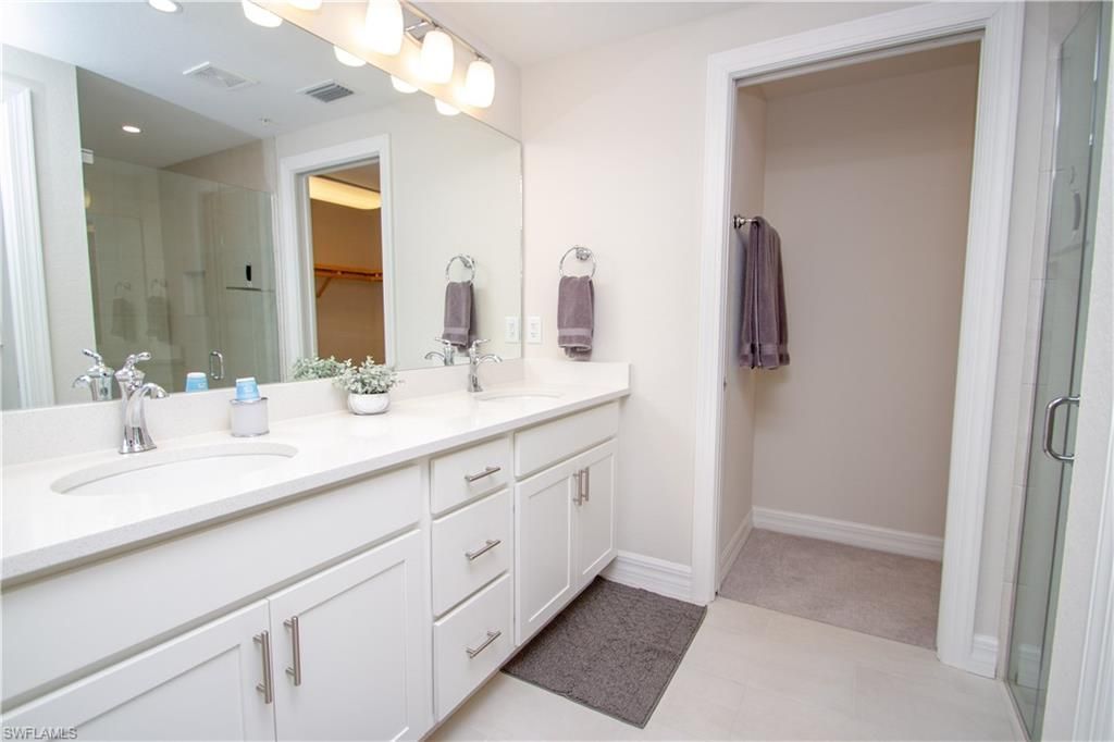 232 Indies Dr E, Unit 101, Naples, FL 34114 Photo