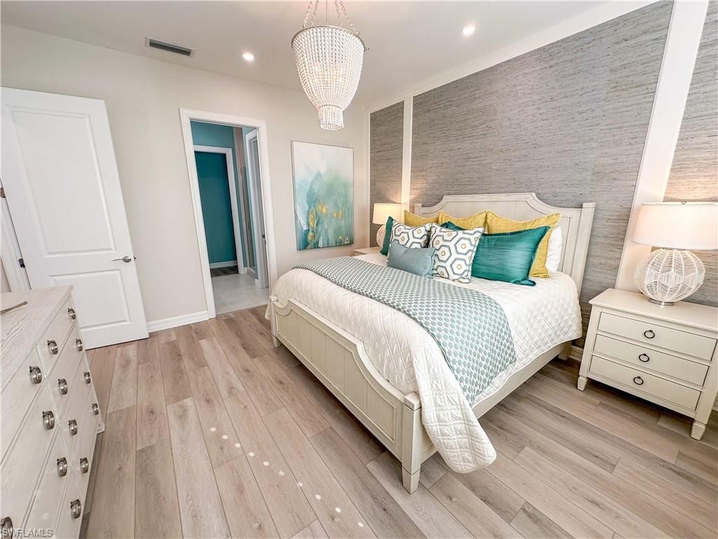 232 Indies Dr E, Unit 201, Naples, FL 34114 Photo