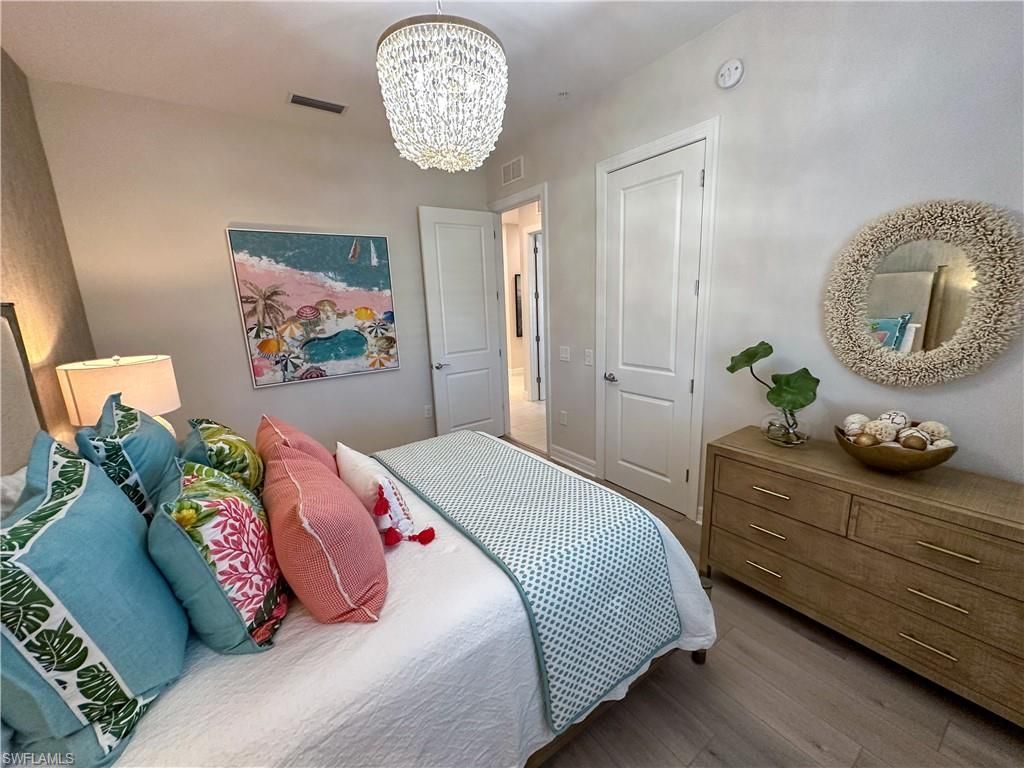 232 Indies Dr E, Unit 201, Naples, FL 34114 Photo