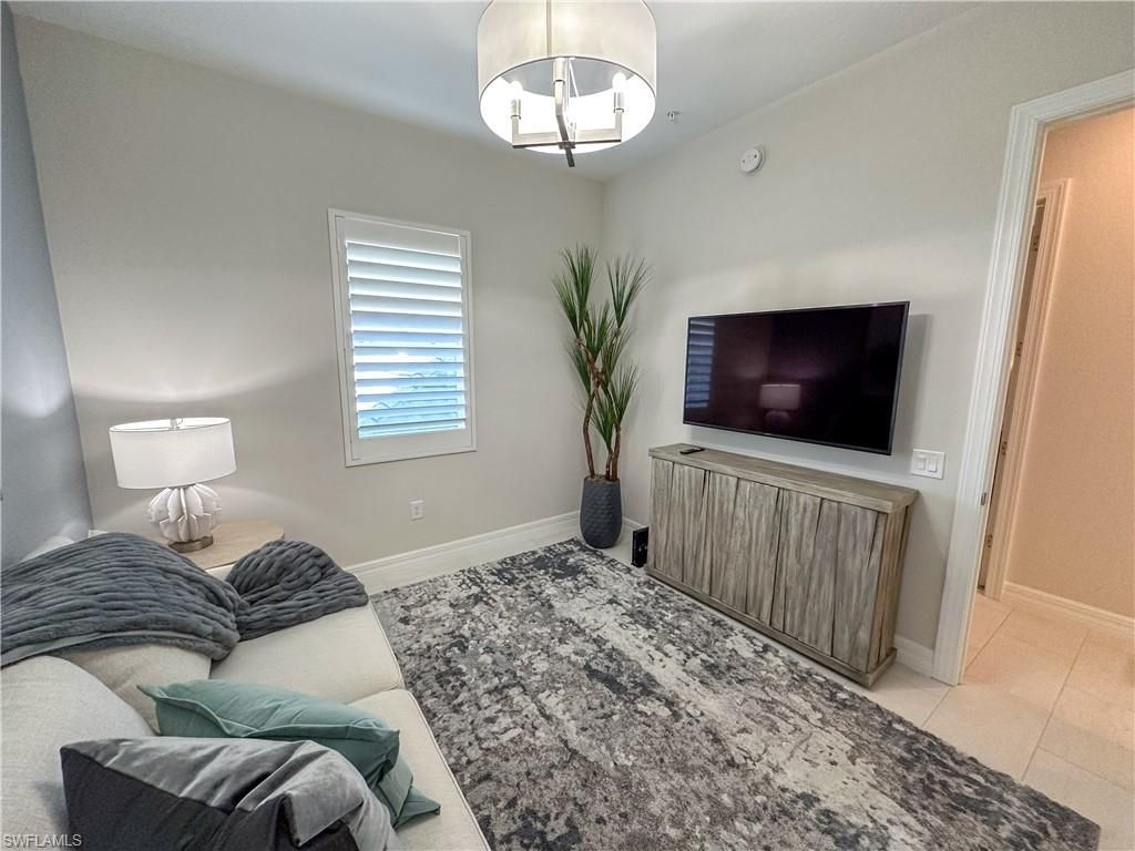 232 Indies Dr E, Unit 201, Naples, FL 34114 Photo