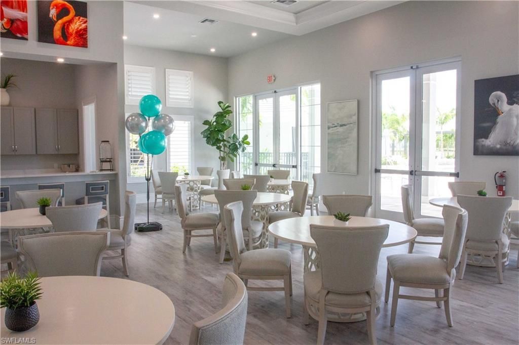 232 Indies Dr E, Unit 201, Naples, FL 34114 Photo