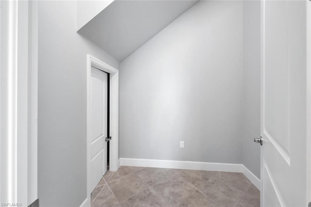 12260 Red Pine Pl, Estero, FL 33928 Photo