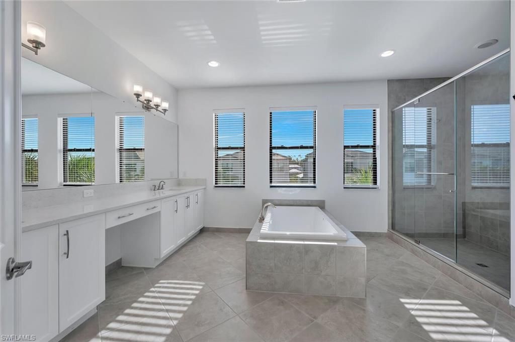 12260 Red Pine Pl, Estero, FL 33928 Photo