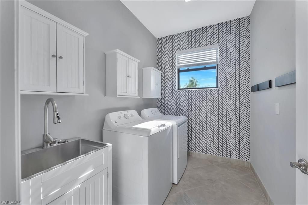 12260 Red Pine Pl, Estero, FL 33928 Photo