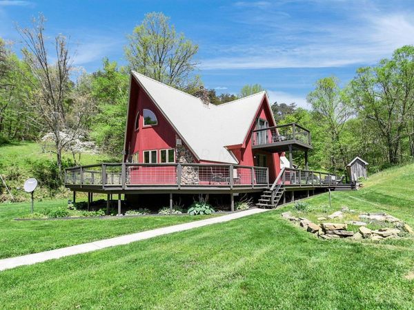 35041 Hunter Road, Logan, OH 43138