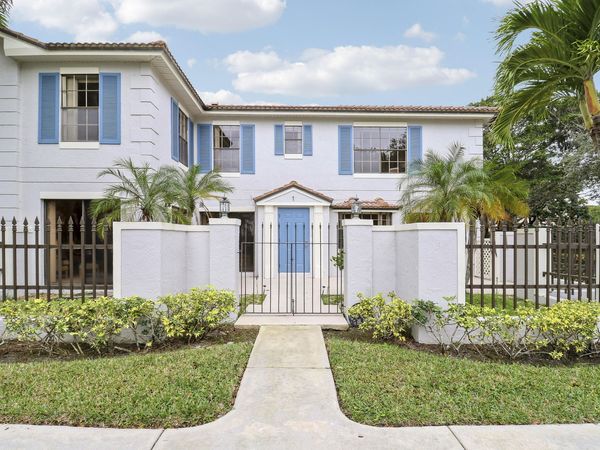 387 Prestwick Lane, Unit #1, Palm Beach Gardens, FL 33418