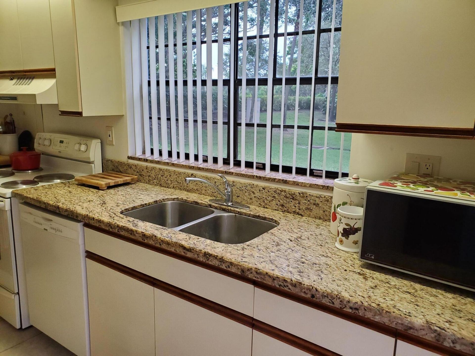 387 Prestwick Lane, Unit #1, Palm Beach Gardens, FL 33418 Photo