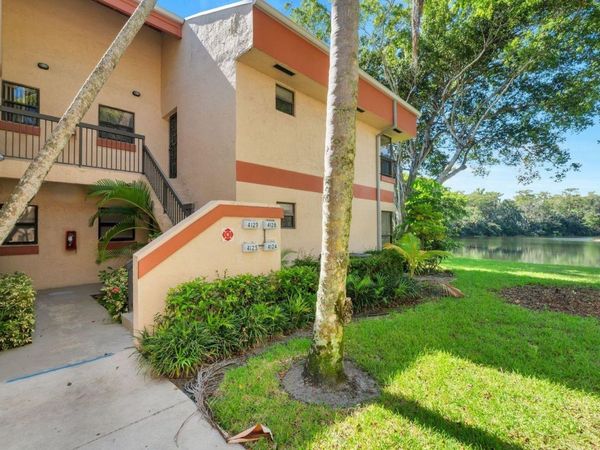 4125 S Carambola Circle, Unit 2126, Coconut Creek, FL 33066
