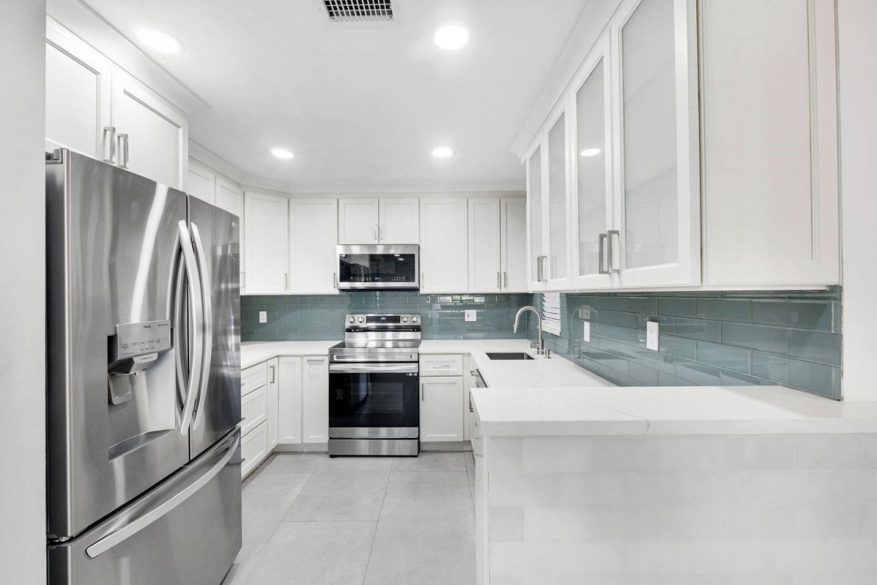 4125 S Carambola Circle, Unit 2126, Coconut Creek, FL 33066 Photo