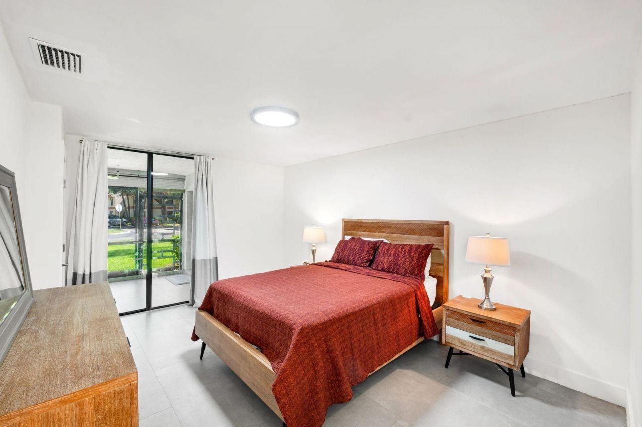 4125 S Carambola Circle, Unit 2126, Coconut Creek, FL 33066 Photo