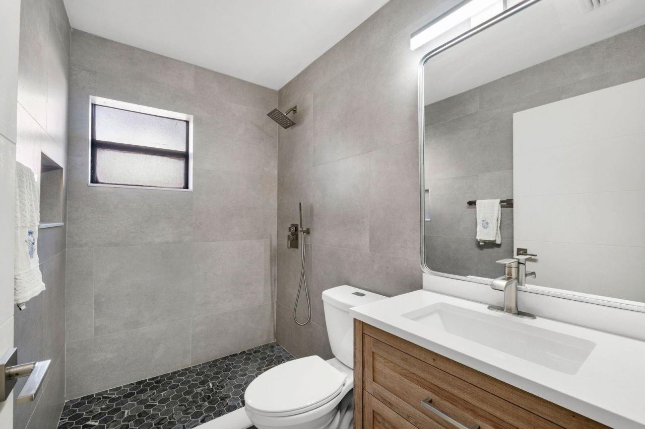 4125 S Carambola Circle, Unit 2126, Coconut Creek, FL 33066 Photo