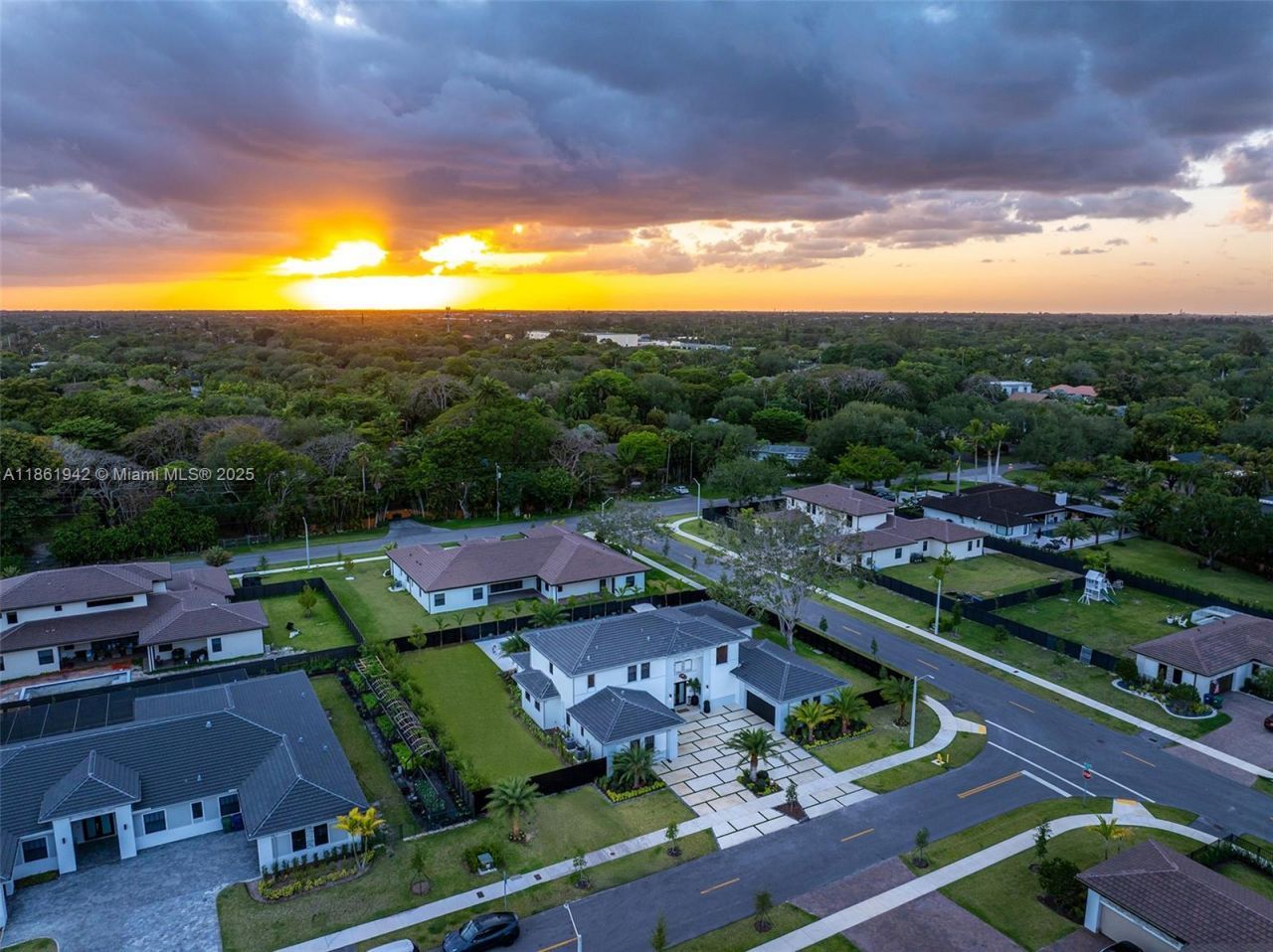 11062 SW 91st Ave, Miami, FL 33176 Photo