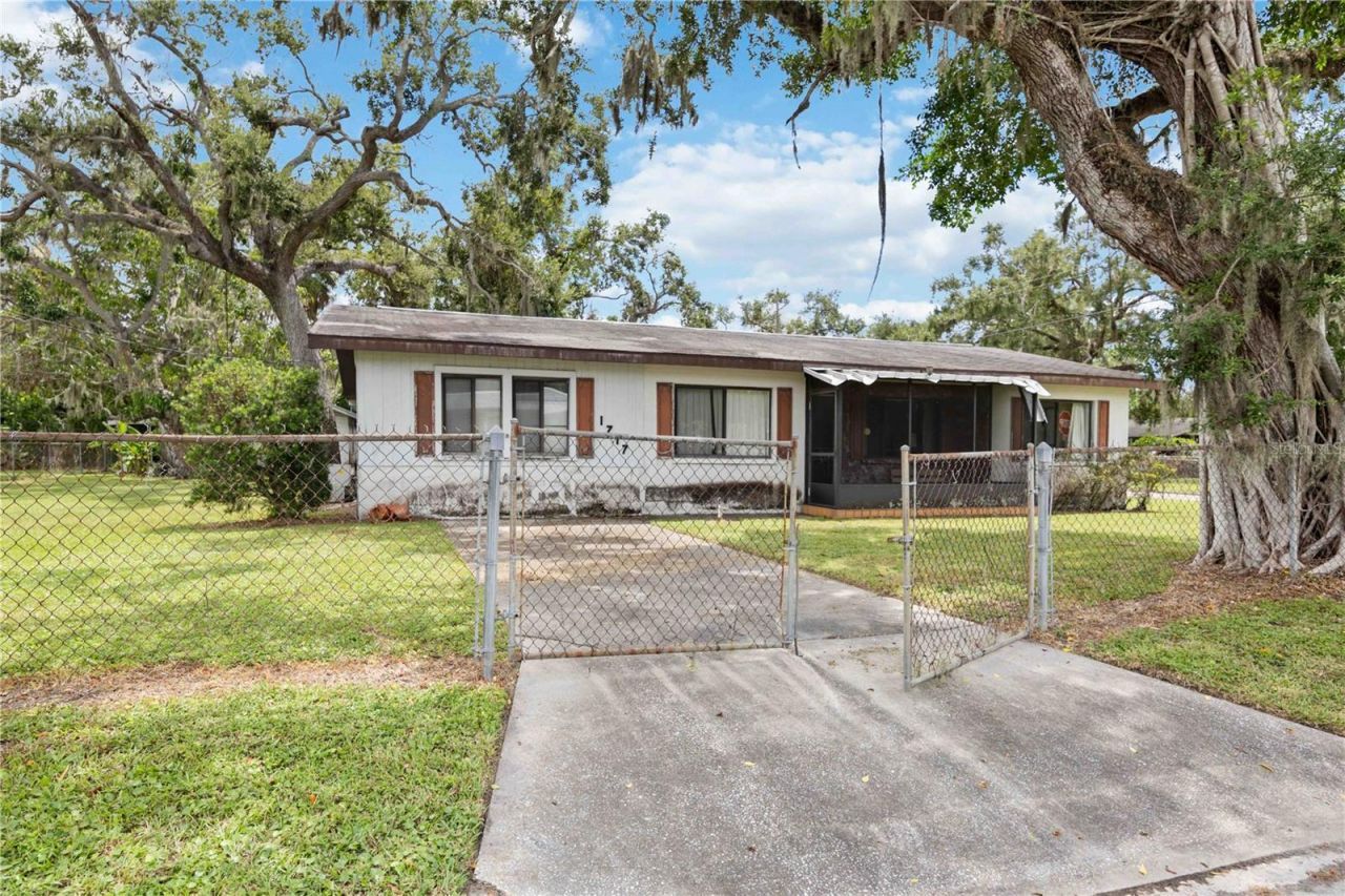 1717 8th Street W, Palmetto, FL 34221 Photo