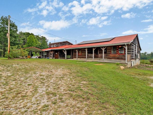 252 Carlie Lane, Deer Lodge, TN 37726