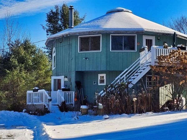 1192 Chapel Hill Road, Whitingham, VT 05361