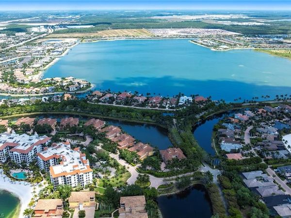 10740 Mirasol DR, Unit 201, MIROMAR LAKES, FL 33913