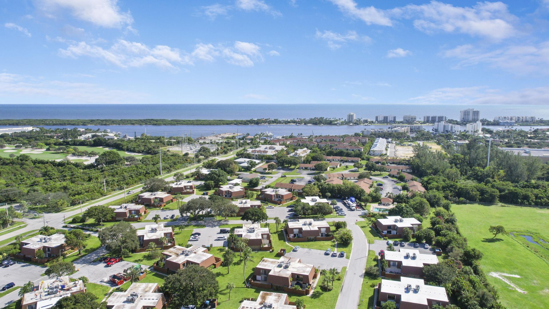 3900 County Line Road, Unit 21d, Tequesta, FL 33469 Photo