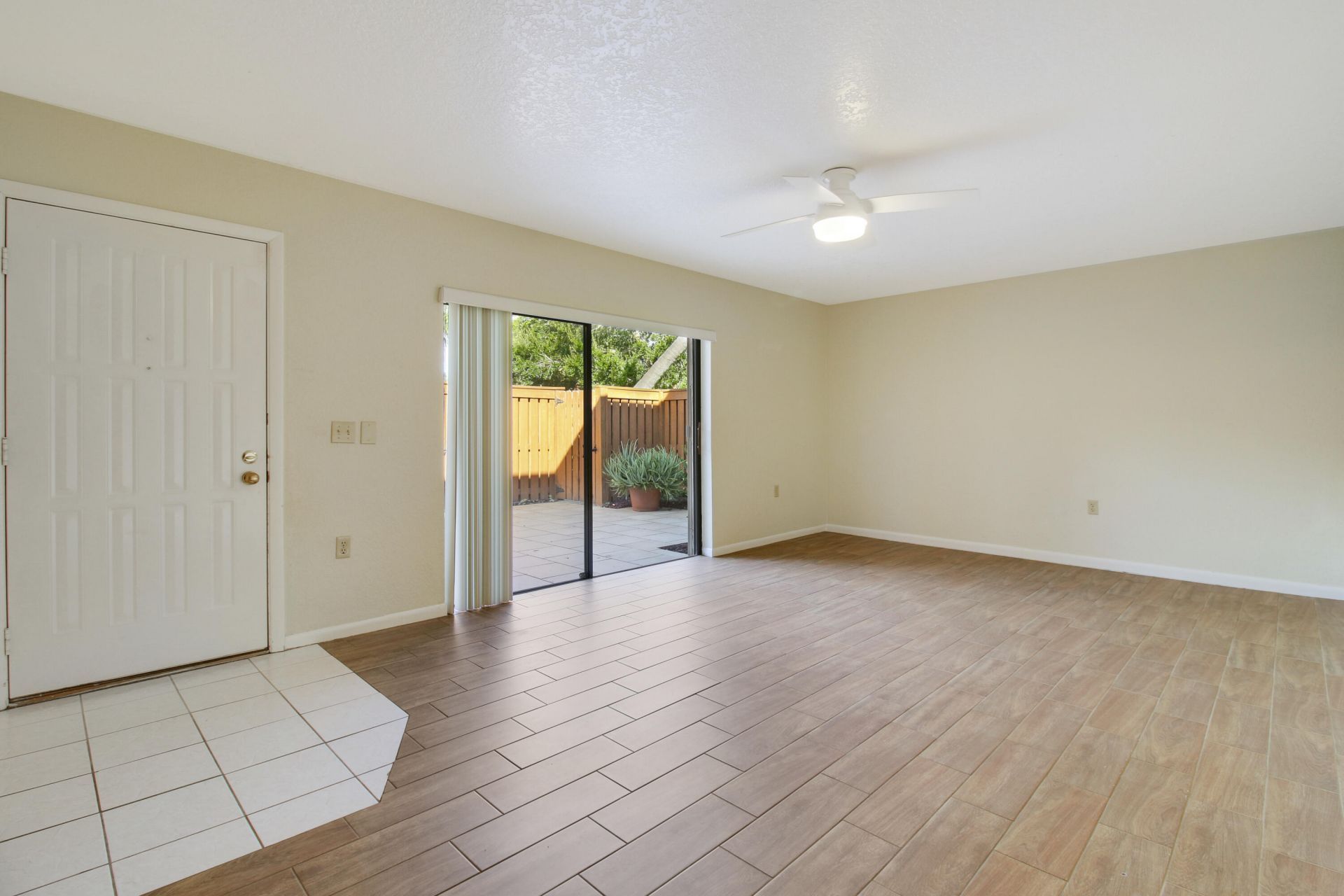 3900 County Line Road, Unit 21d, Tequesta, FL 33469 Photo